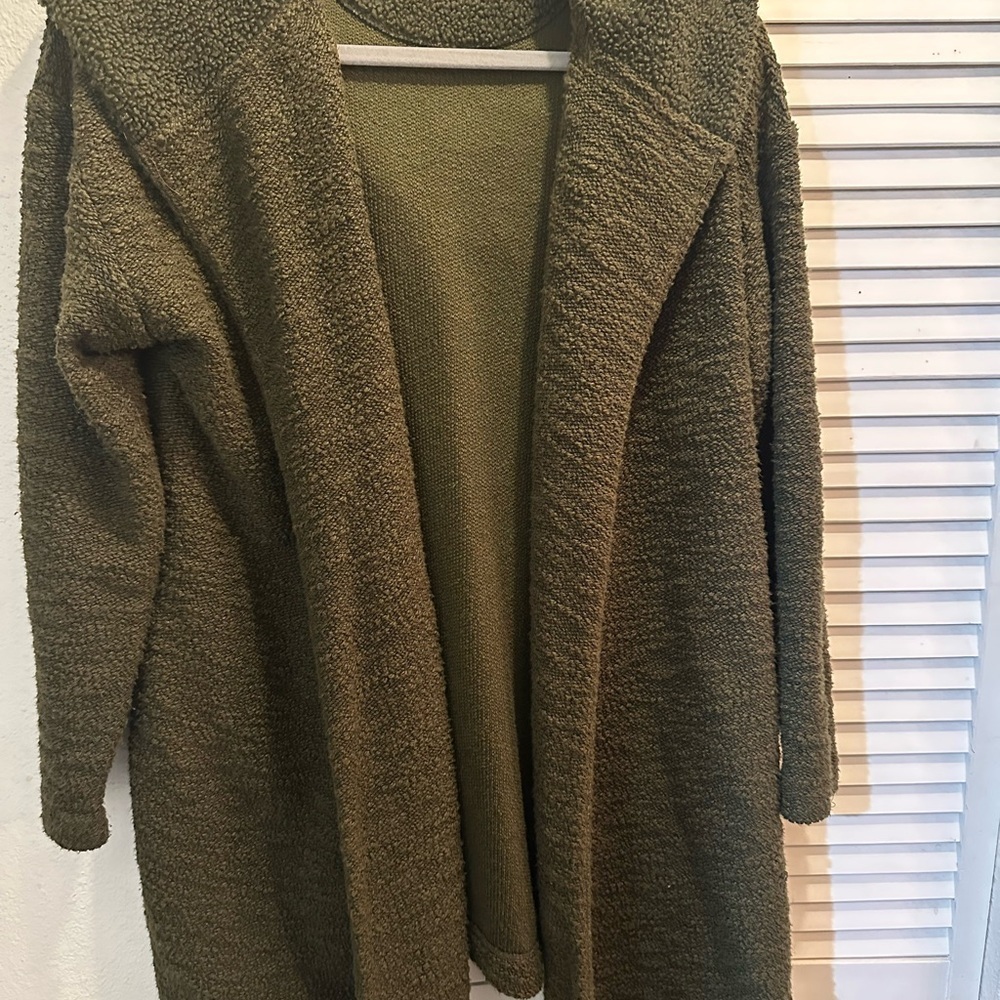 LOFT Textured Olive Cardigan